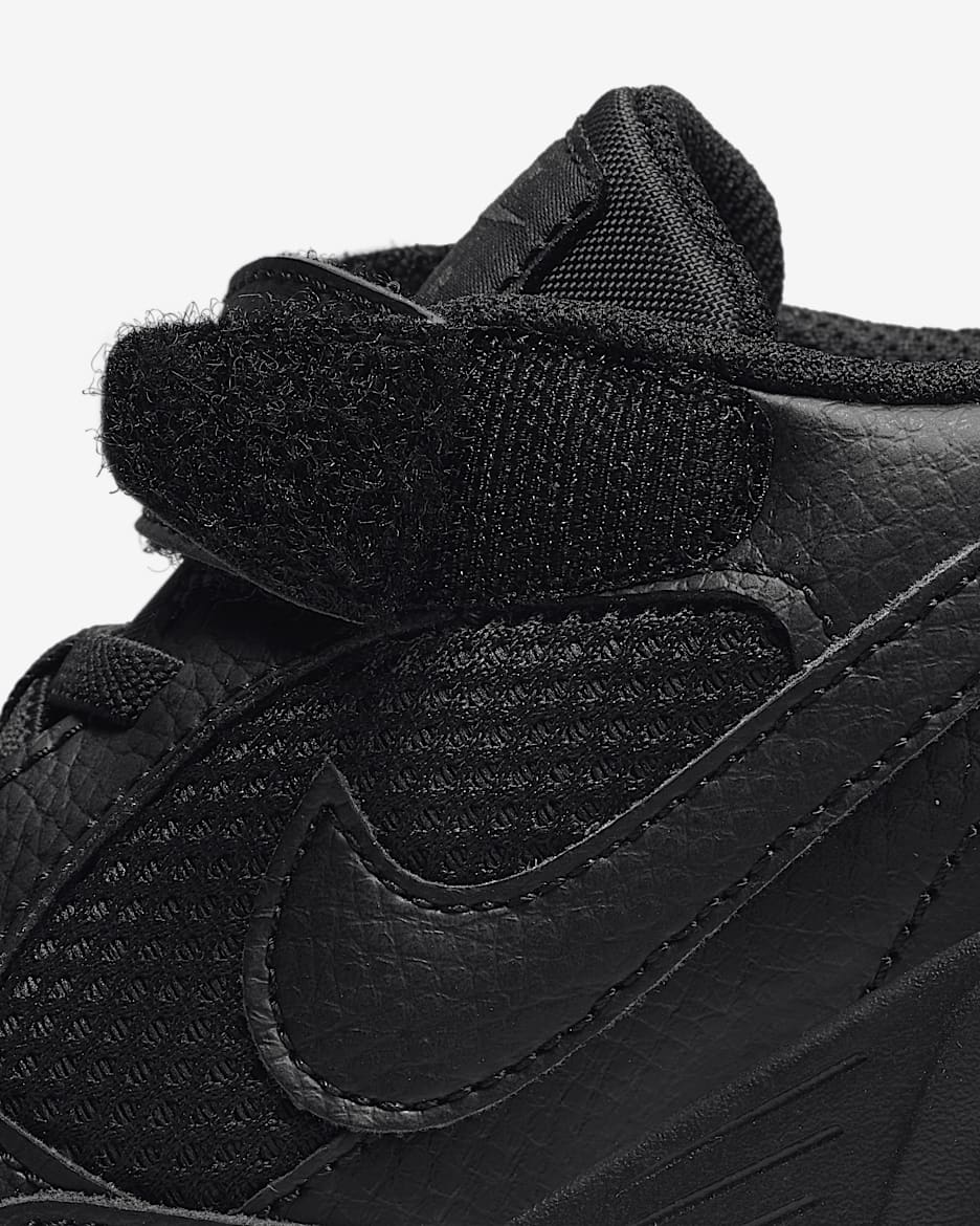 Nike air max younger kids shop